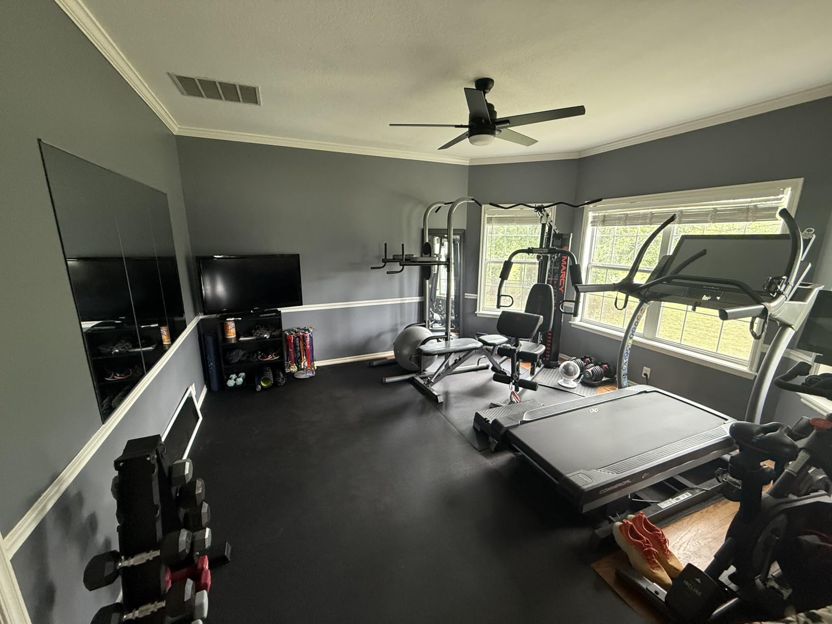 MRO Extra Large Exercise Mat 12'x7'/9'x7'/7'x7'/7'x5'(7mm), High-Density Workout Mats for Home Gym Flooring, Non-Slip, Extra Thick Durable Cardio Mat, Ideal for Plyo, MMA, Jump Rope - Shoe Friendly customer photo 1