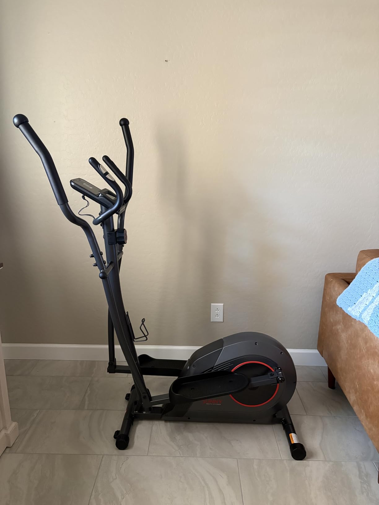 Sunny Health & Fitness Smart Upright Elliptical w/Pulse Sensor Built-in, Indoor Full-Body Cross-Training & Cardio Exercise Machine for Home, Free SunnyFit App Connection customer photo 1