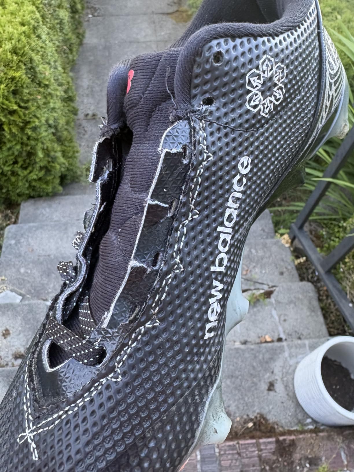 Men's Freezelx V5 Low Football Cleats customer photo 2