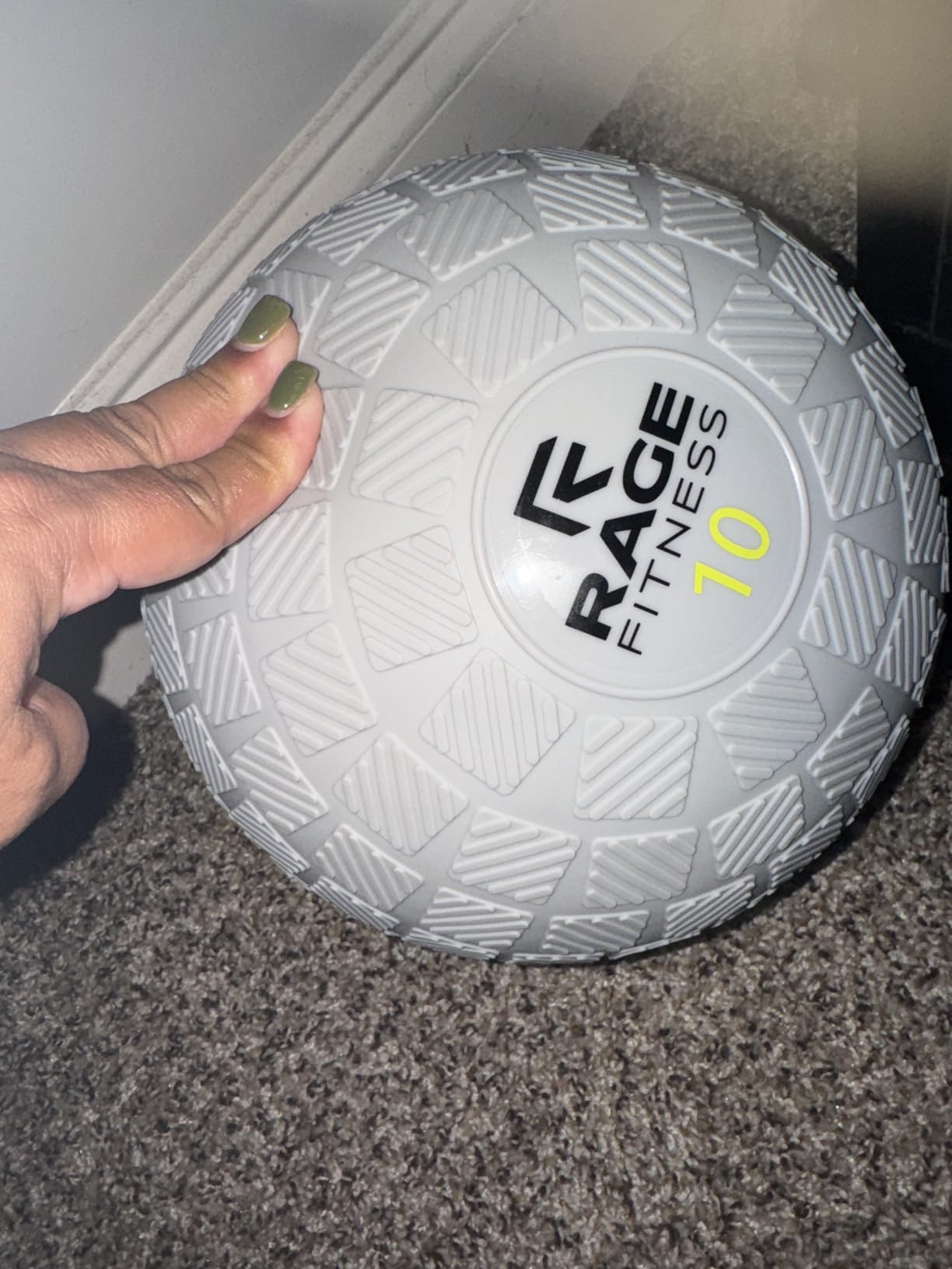 Rage Fitness Slam Ball,10, 15, 20lb Medicine Balls, Tread Texture For Firm Grip, Full Body Workout Dynamic Weighted Balls for Exercise, Smash Balls for Strength, Conditioning, Cardio and Core Workouts customer photo 1
