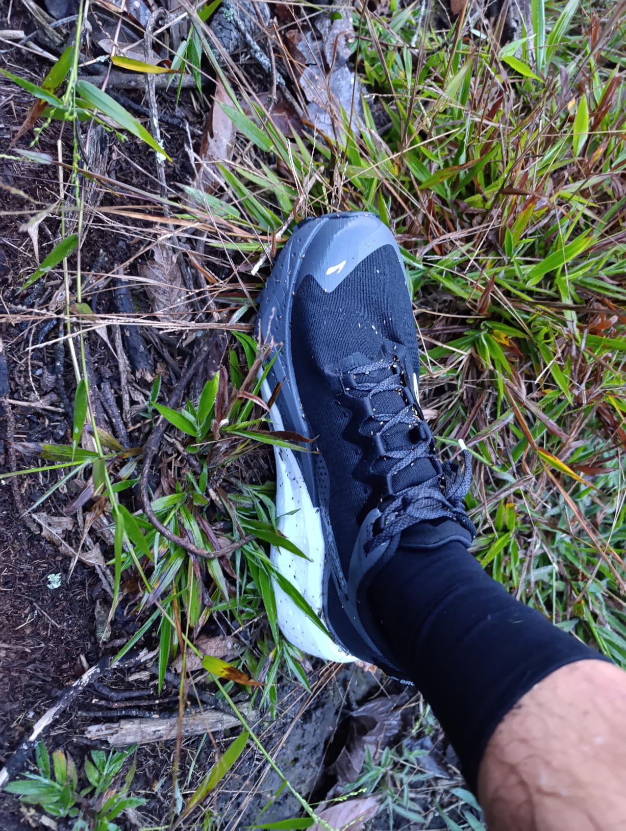 Brooks Men's Caldera 8 Ultra Trail Running Shoe customer photo 1