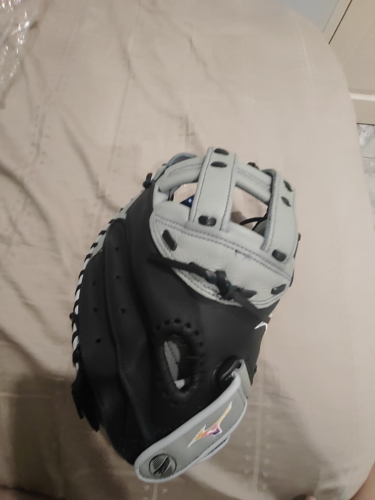 Mizuno Franchise Fastpitch Softball Glove customer photo 2
