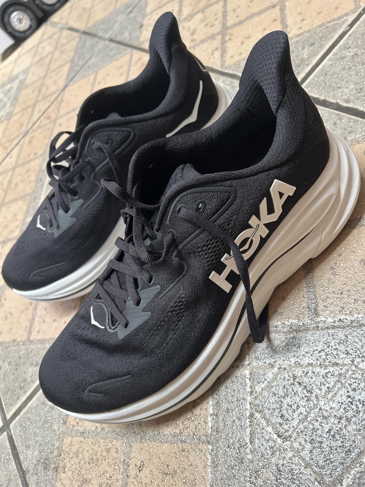 Men's Clifton 10 Running Shoes customer photo 1