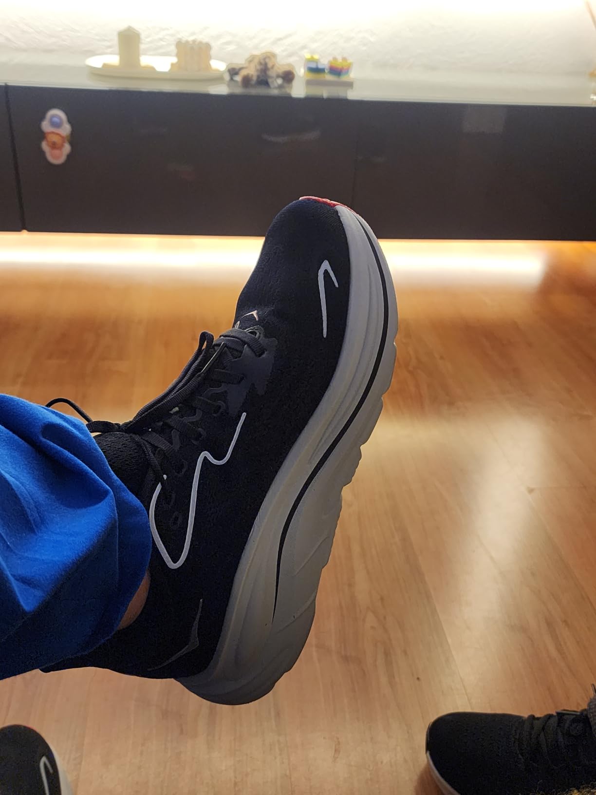 Men's Clifton 10 Running Shoes customer photo 2