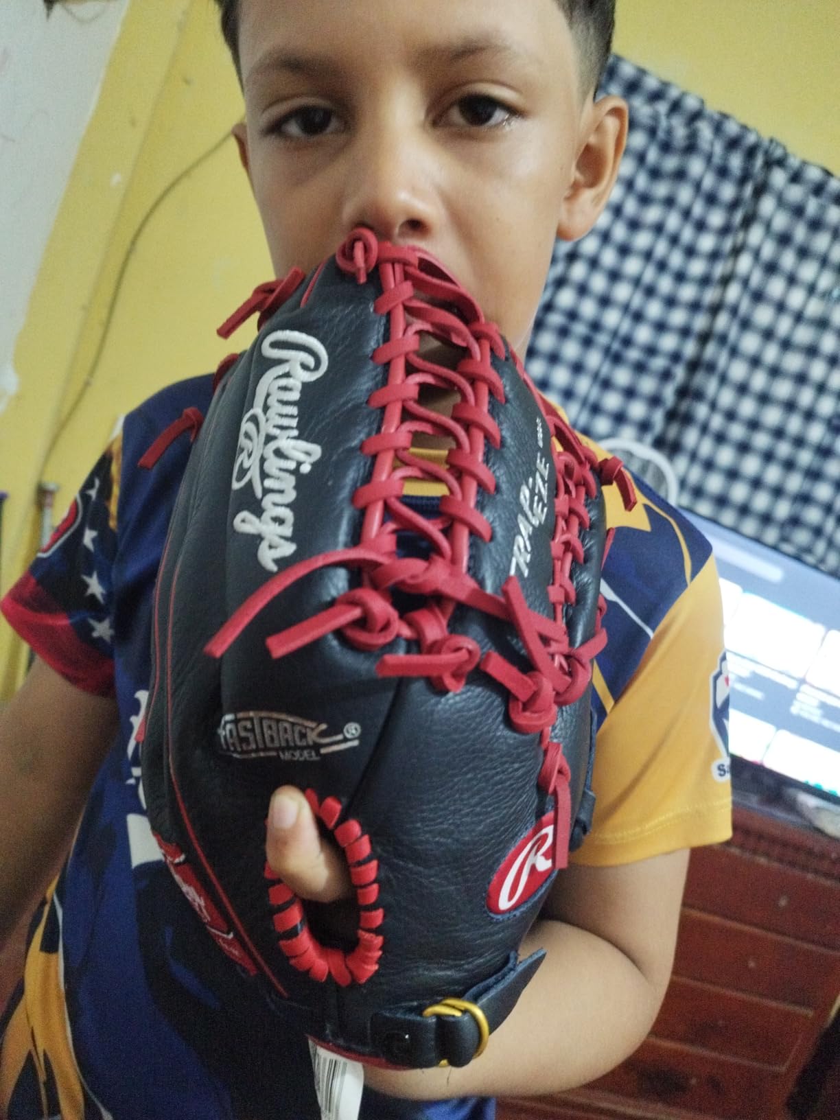 Rawlings | Select PRO LITE Youth Baseball Glove | Pro Player Models | Sizes 10.5