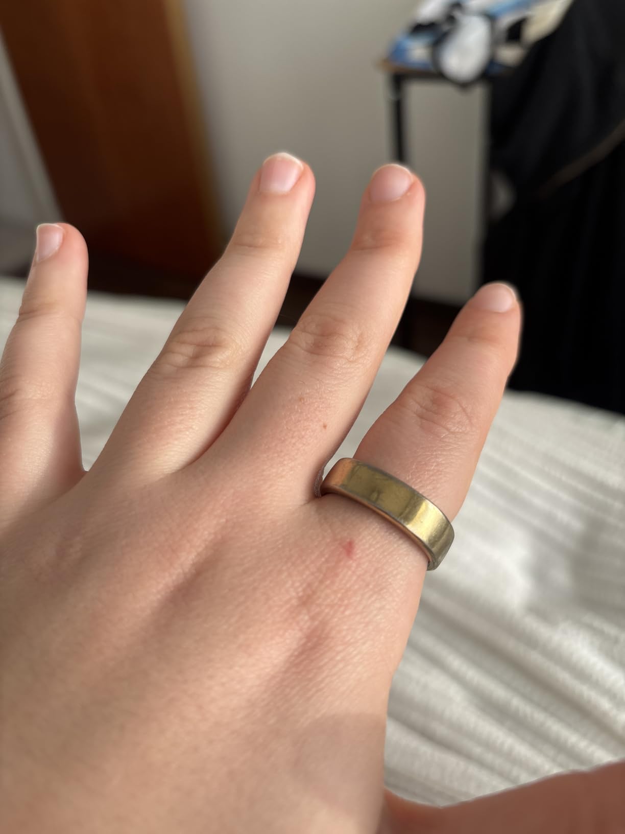 RingConn Gen 2, World's First Smart Ring with Sleep Apnea Monitoring, No APP Subscription, 12-Day Battery Life, Stress/Heart Rate/Women's Health Tracker, Android & iOS Compatible (Gold, Size 8) customer photo 1