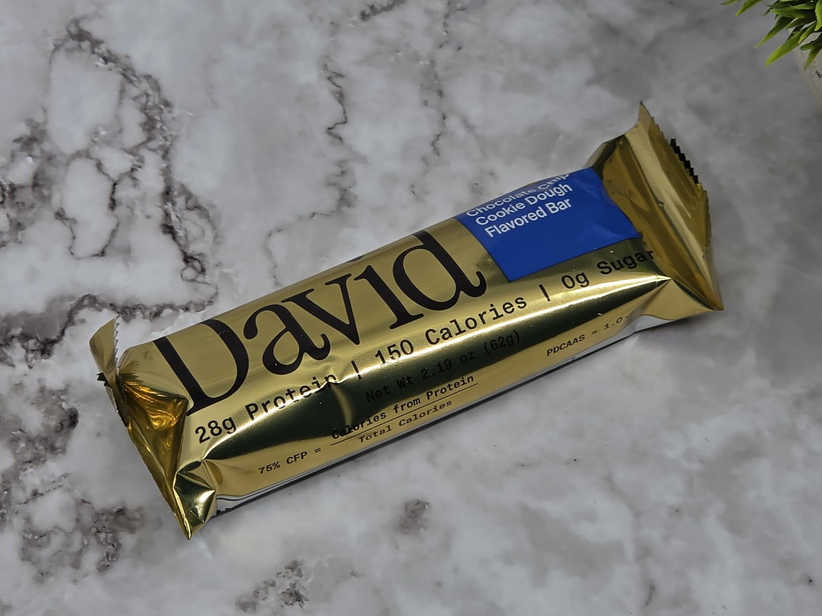 David High Protein Bars - 0g of Sugar, Low Carb, Gluten Free - 28g of Protein, 150 Calories - On-The-Go Snack - Chocolate Chip Cookie Dough Flavor, Pack of 12 customer photo 2