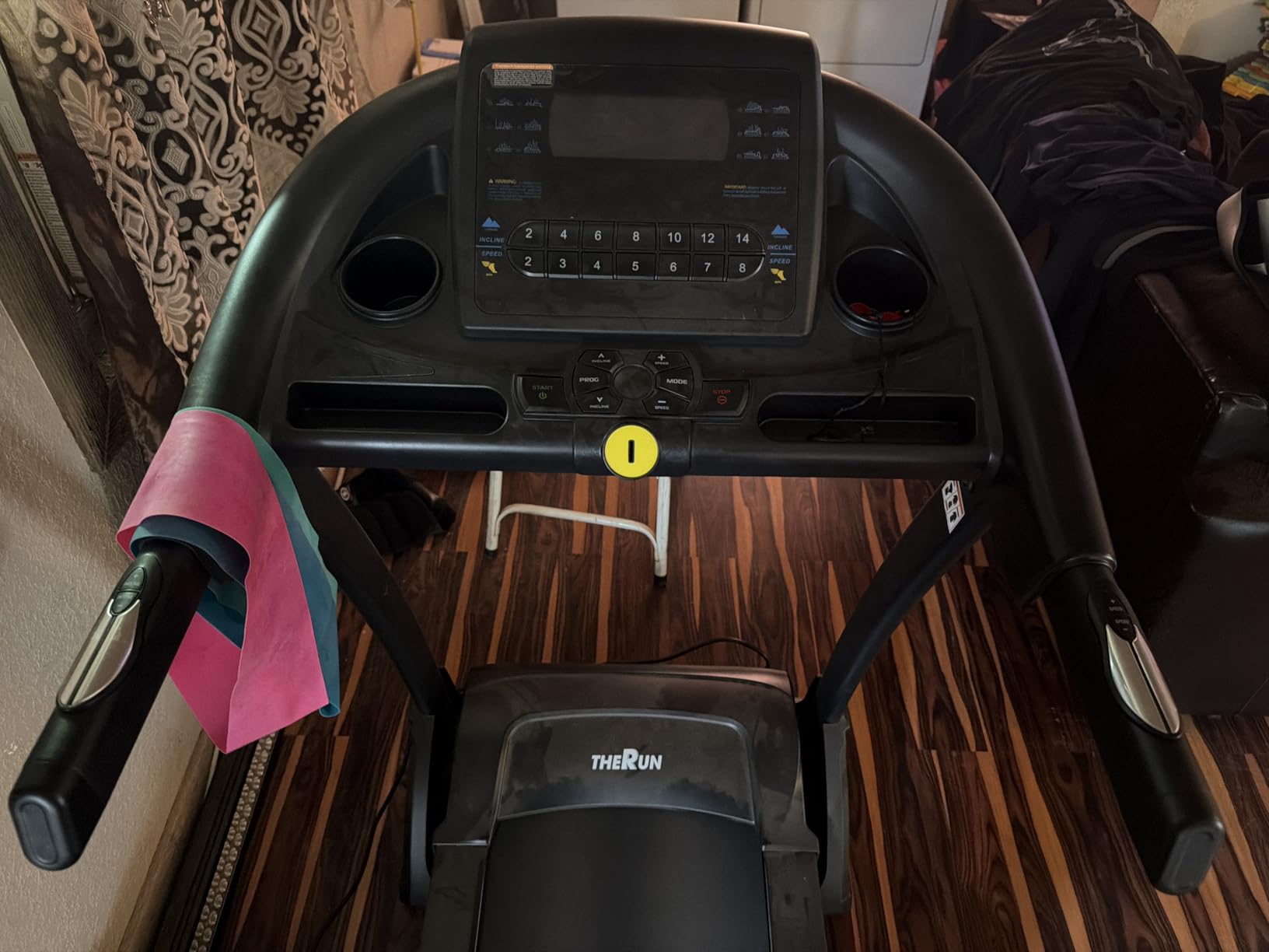 THERUN Incline Treadmill, Treadmills for Running and Walking, 400 lbs Weight Capacity Folding Treadmill with 0-16% Auto Incline, Wide Belt, 4.0 HP, App, Heart Rate customer photo 2