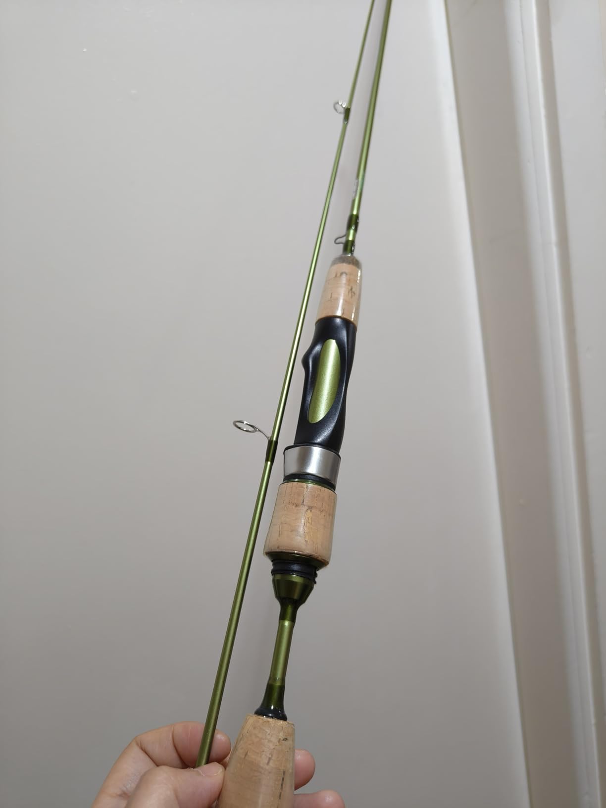 LITTMA Wild Streams Ultralight Spinning & Casting Trout Rod, 2-Piece Fishing Rod for Crappie, Panfish & Micro Fishing, Green Carbon Fiber Blank with Cork Handle customer photo 2