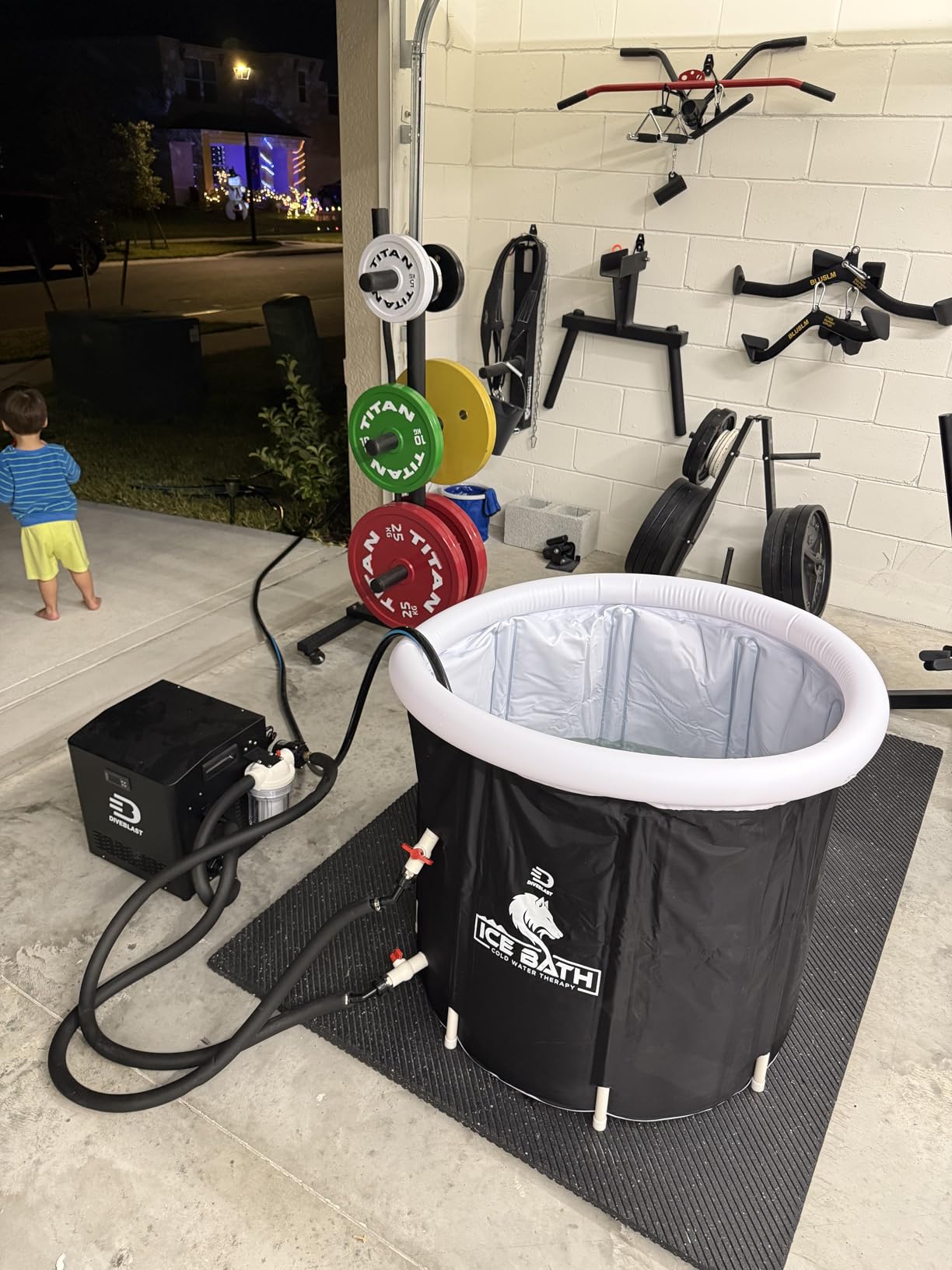 Diveblast Cold Plunge Tub With Water Chiller, Pump and Filter - Low Consumption 2/3 HP Cold Plunge Chiller - Cools Water Down to 39°F customer photo 1