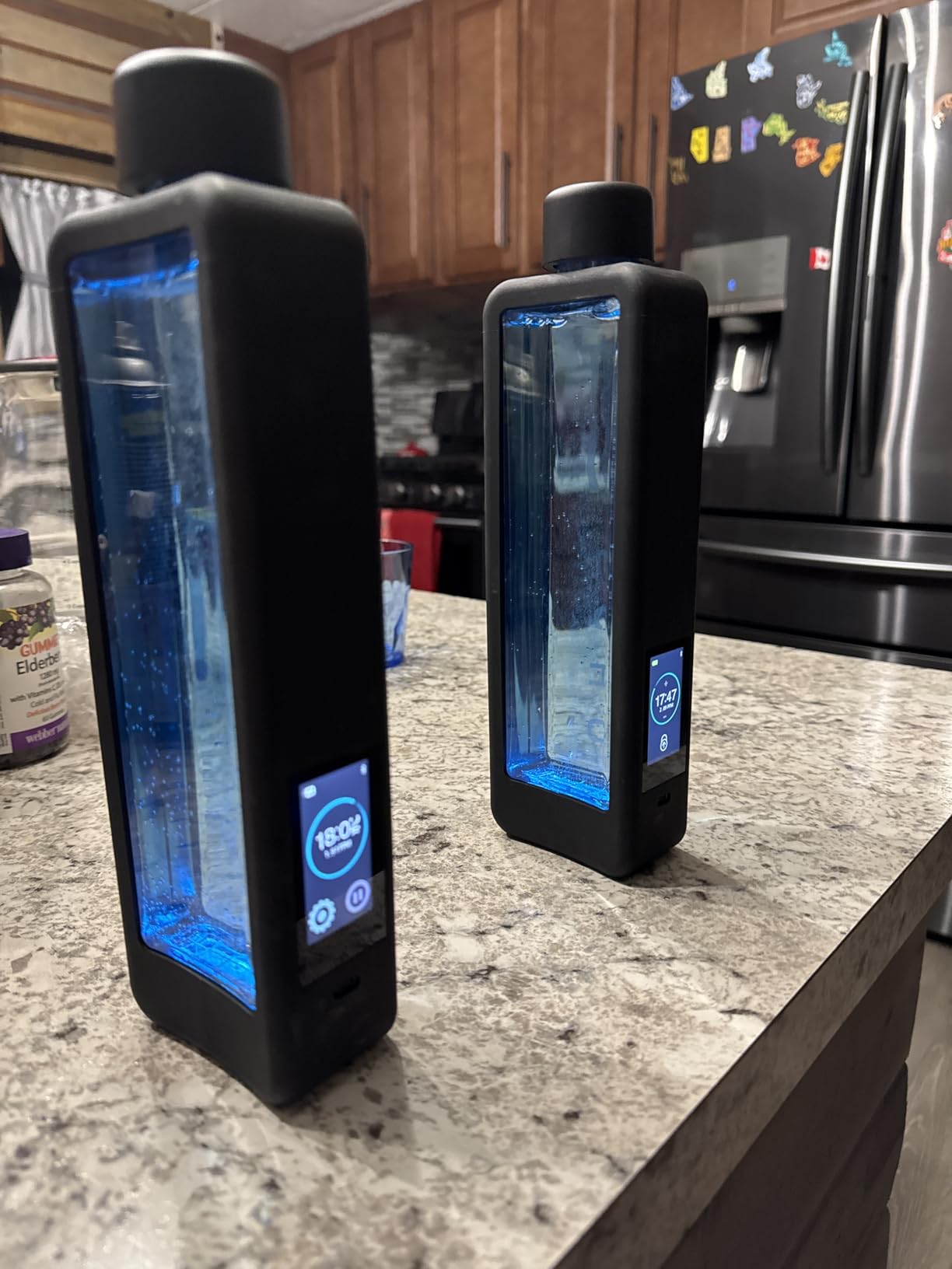 Echo Flask - Smart Water Bottle with Hydration Tracking customer photo 1