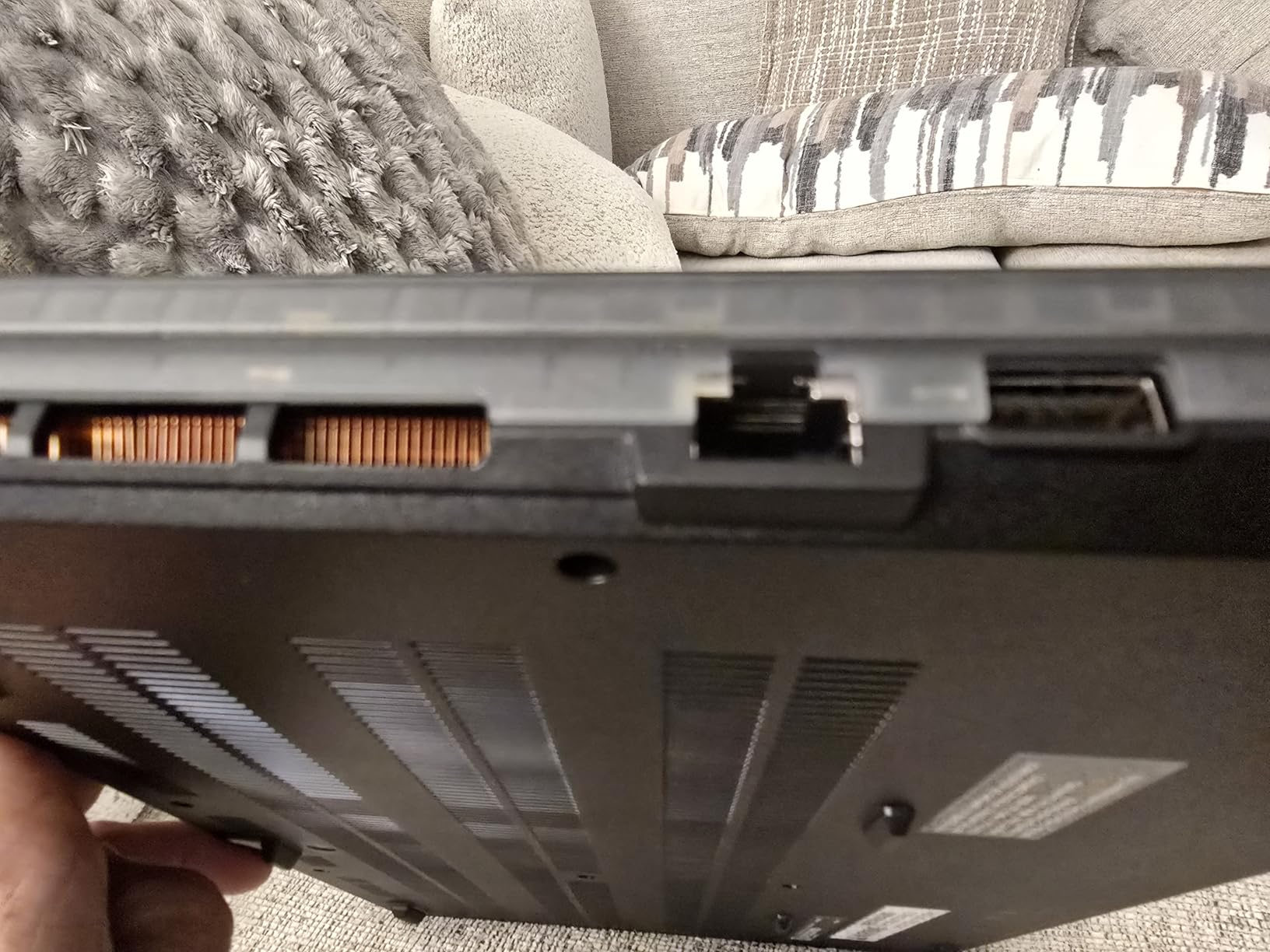 MSI Cyborg A15 AI 15.6