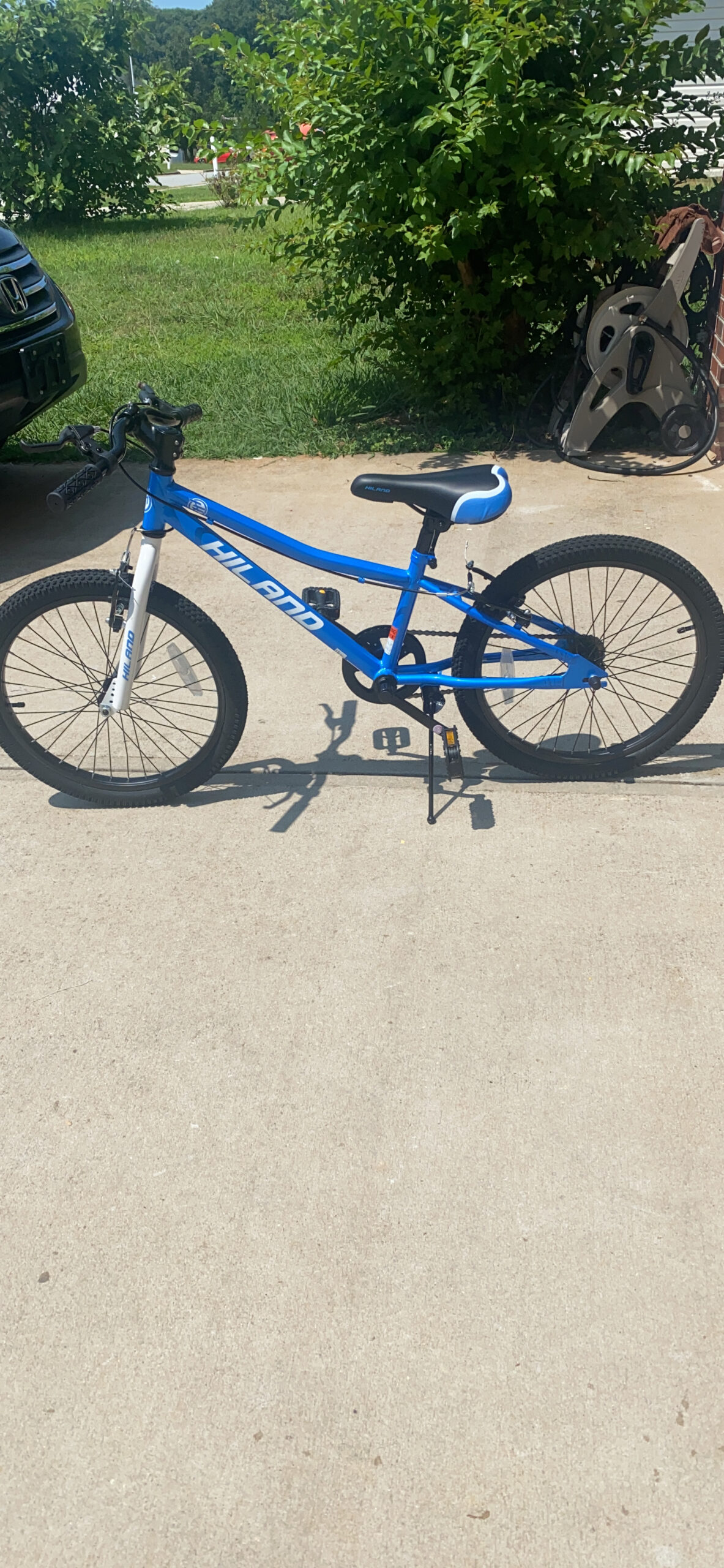 HILAND 700C Hybrid Bike, 7-Speed Urban Commuter Bicycle for Men & Women, Lightweight Aluminum Frame, Dual Disc Brakes, Low-Step Step-Through City Road Bike customer photo 2