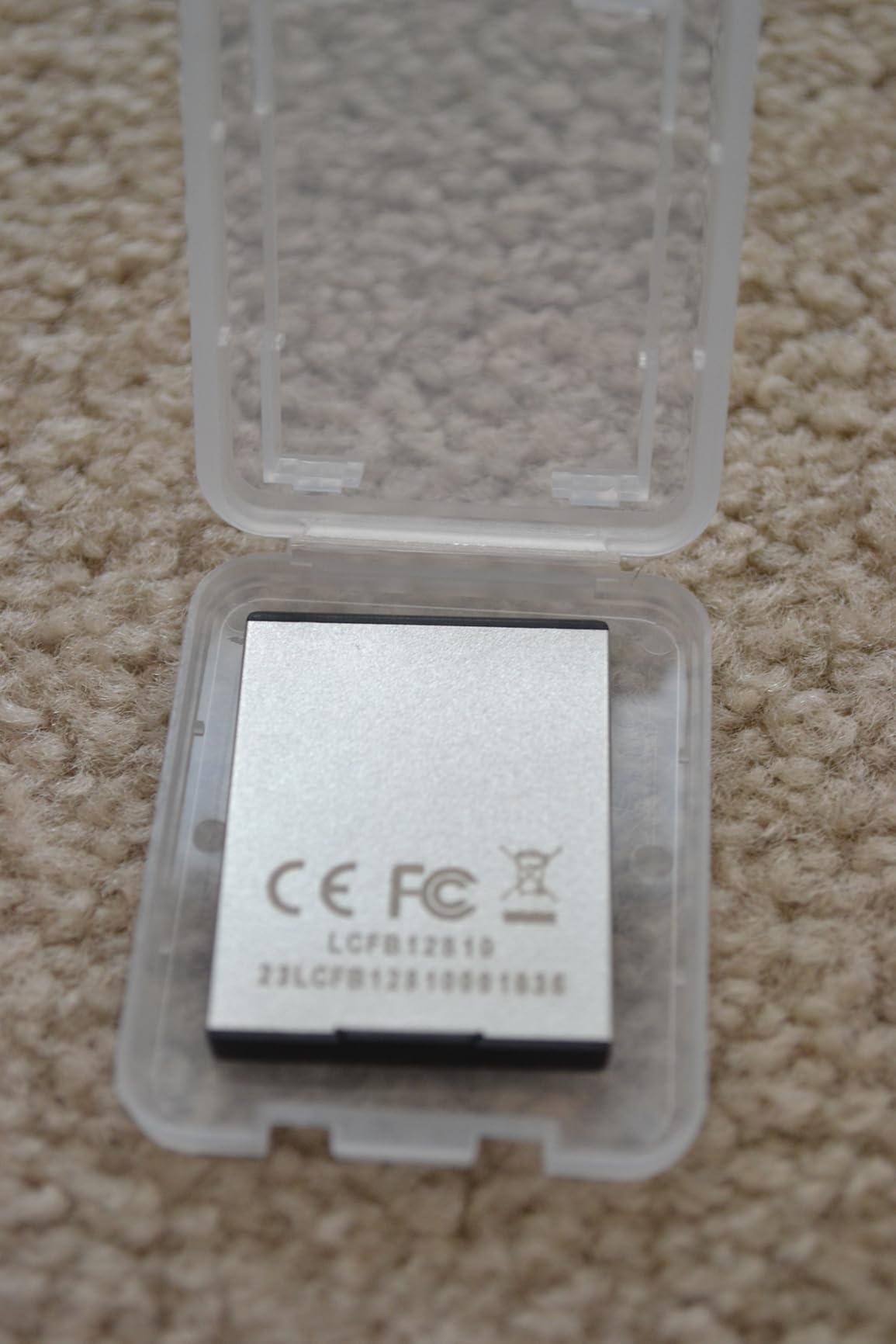 SUNEAST Ultimate PRO White CFexpress Type B 128GB Memory Card, Up to 1550MB/s Read, 550MB/s Write customer photo 2
