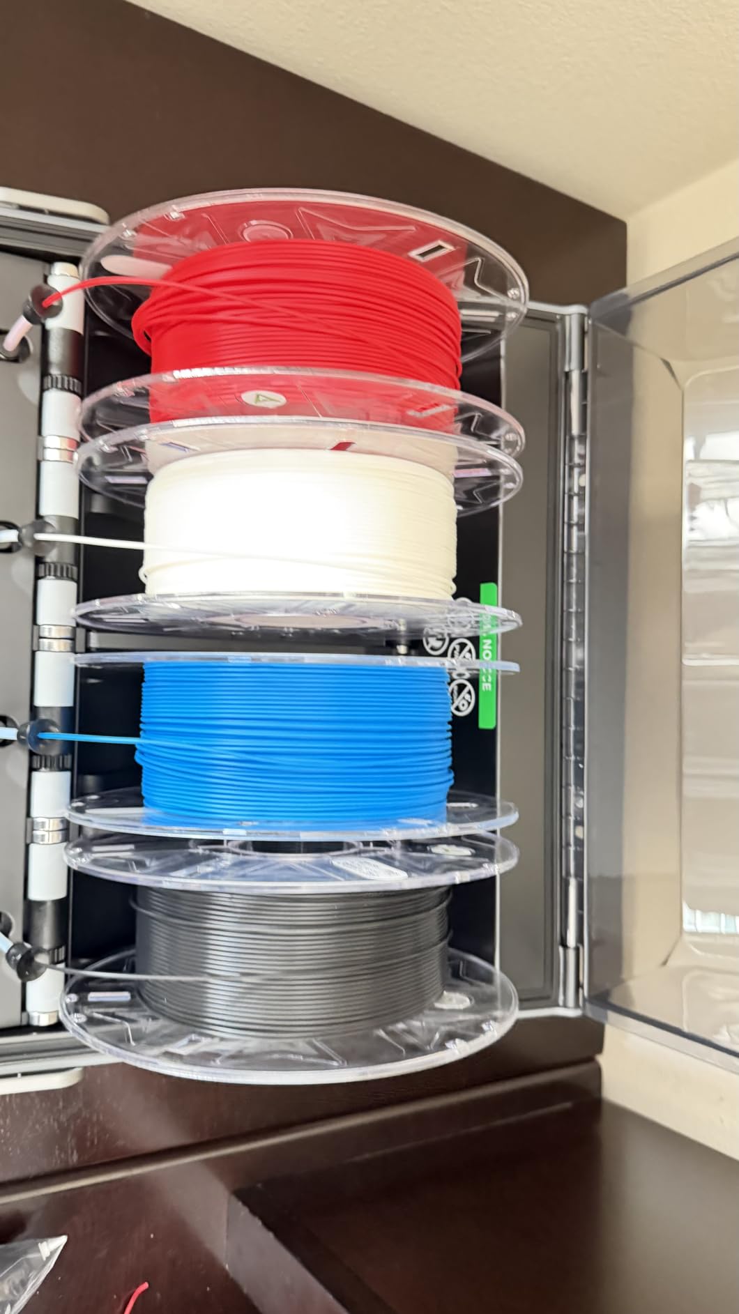 Creality Resin 3D Printer for Kids and Beginners, HALOT R6 Fully Assembled, Upgraded Light Source with High-Precision Printing, LCD Monochrome Screen Simple Workflow 3D Resin Printers customer photo 1