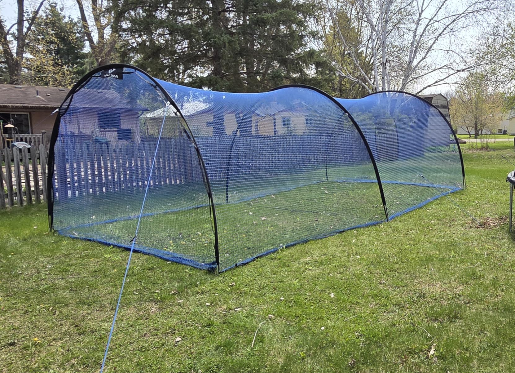 Portable 22ft x 12ft x 8ft Baseball & Softball Batting Cage - Easy to Install Hitting Cage with Pitching Machine Hole, 3-Ply Blue Netting, 14mm Fiberglass Poles, Secure Steel Frame & Carry Bag Included customer photo 1