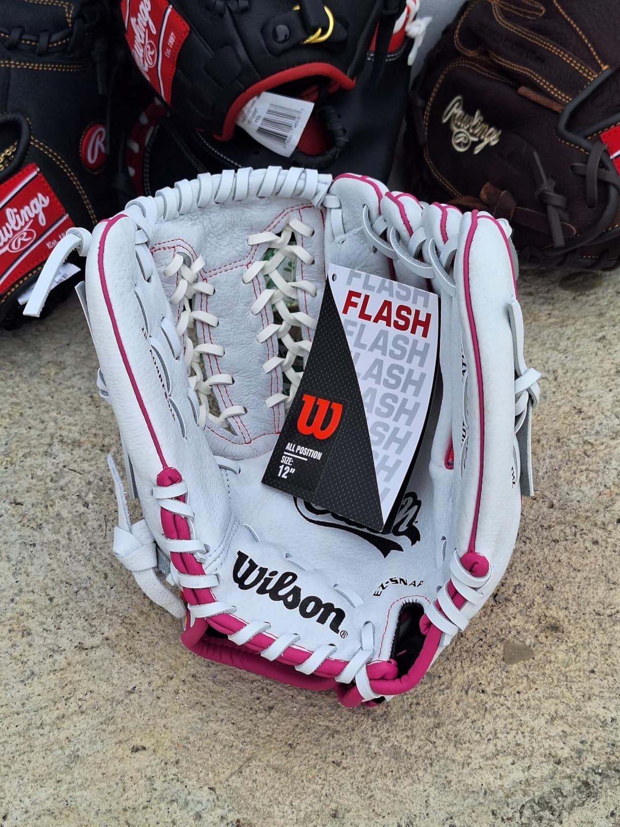 Wilson A440 Adult + Youth Fastpitch Softball Glove + Mitt customer photo 2