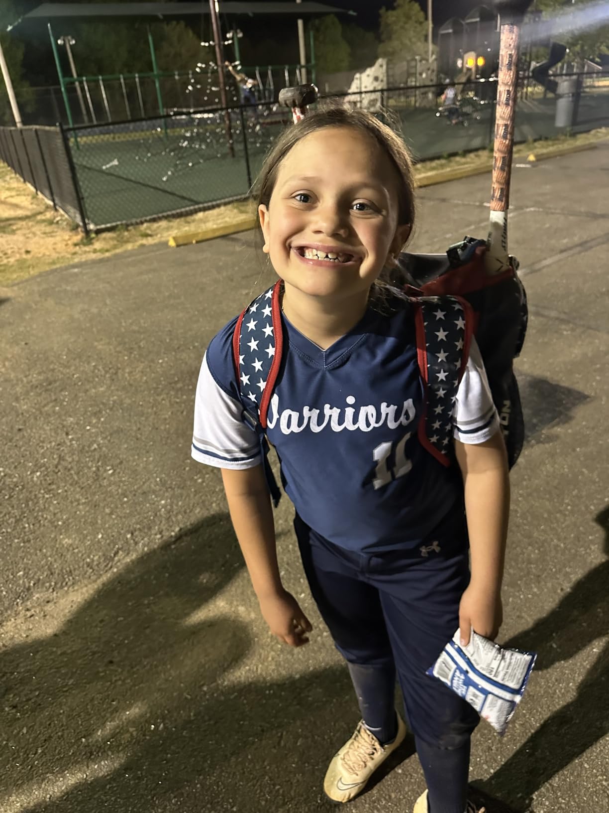 Easton | MAV1 Backpack Equipment Bag | Baseball & Softball | Multiple Colors customer photo 2