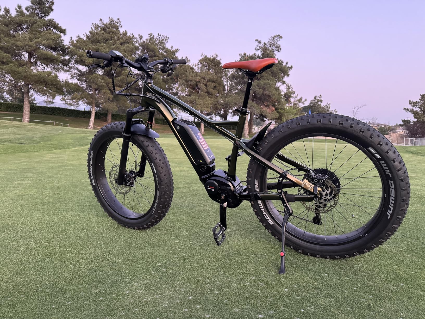 Quad Lock Out Front Handlebar Bicycle Phone Mount (V3) customer photo 2