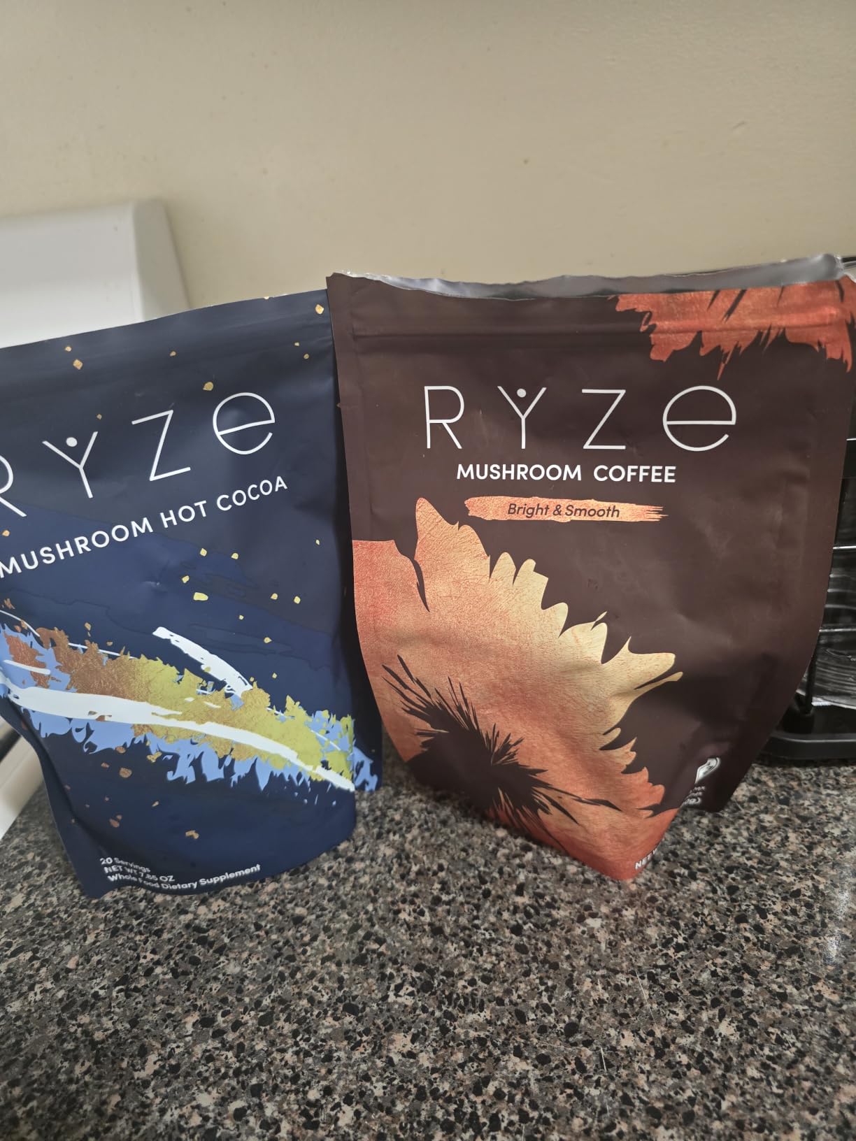 RYZE SUPERFOODS Mushroom Medium Roast Coffee USDA Organic with 6 Adaptogenic Mushrooms for Better Energy, Focus Digestion Immunity with Lions Mane & Turkey Tail 30 Pack customer photo 2