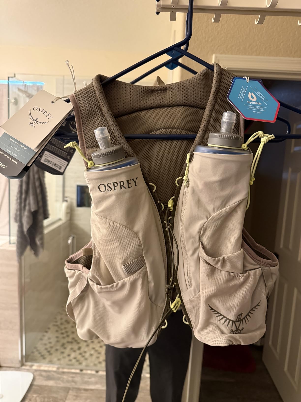 Osprey Duro 6L Men's Running Hydration Vest with Hydraulics Soft Flasks customer photo 1