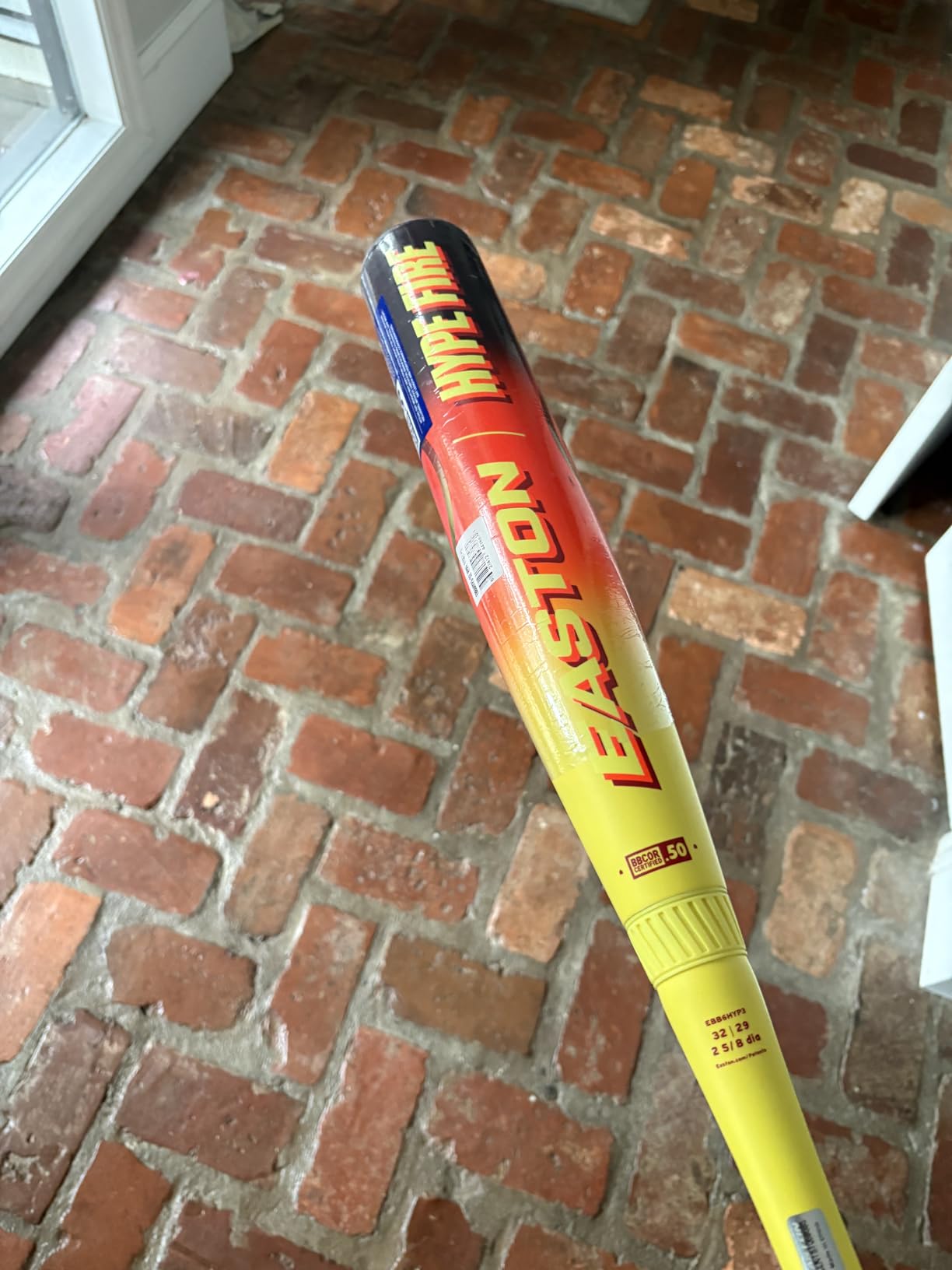 Easton 2026 Hype Fire Baseball Bat, BBCOR, -3 Drop, 2 5/8