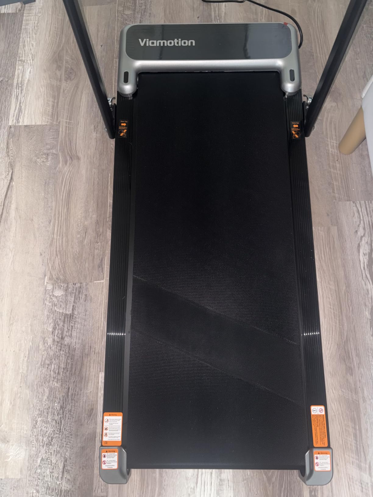 Walking Pad Treadmill with Handle Bar and Adjustable Incline, Compact Portable Treadmills for Home Office, 2.5HP Quiet Anti-Slip Under Desk Treadmills, 0.6-3.8 MPH Remote Speed Control customer photo 1
