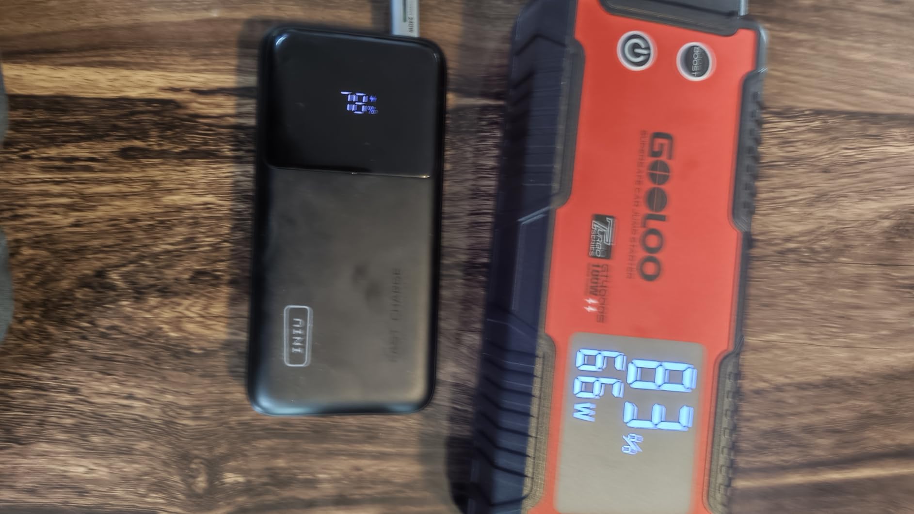 INIU 20000mAh Laptop Power Bank, Ultra Compact 65W PD Dual Fast Charging Portable Charger, Flight-Safe Battery Pack with USB C Cable for Travel, Families, Outdoor, Hiking, Metallic Black customer photo 1