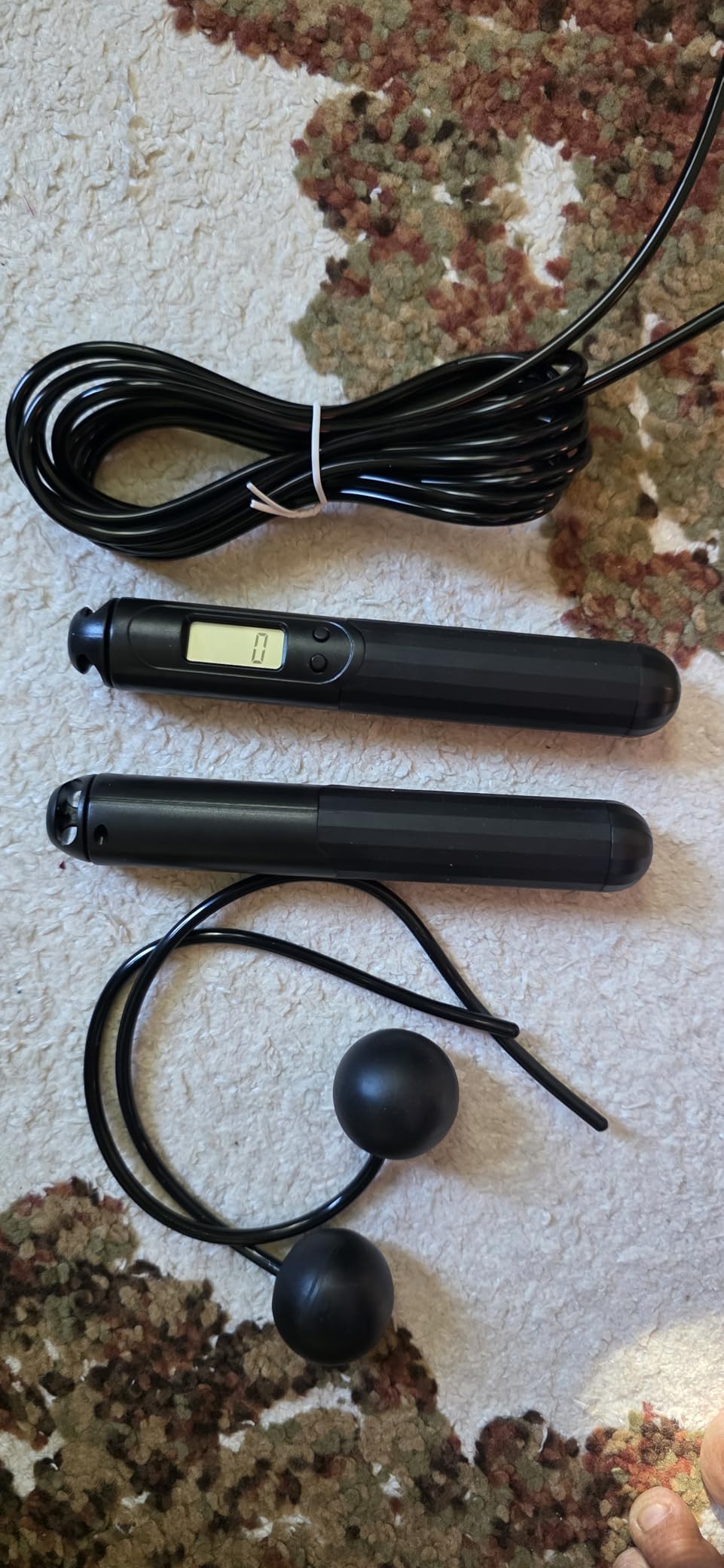 Jump Rope with Counter, 2 in 1 Weighted Cordless & Corded, Smart LCD Display Tracks Calories, Time & Jumps, Adjustable Length with Steel Ball Bearings for Home Gym, Fat Burning, Boxing, HIIT, For Men & Women customer photo 2