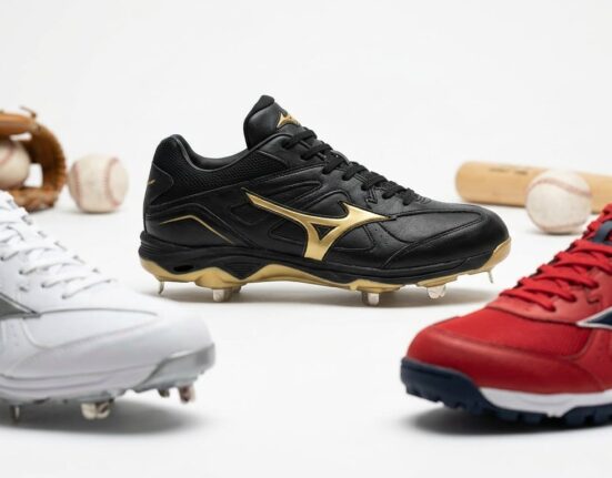 Best Molded Baseball Cleats Under 100 Dollars