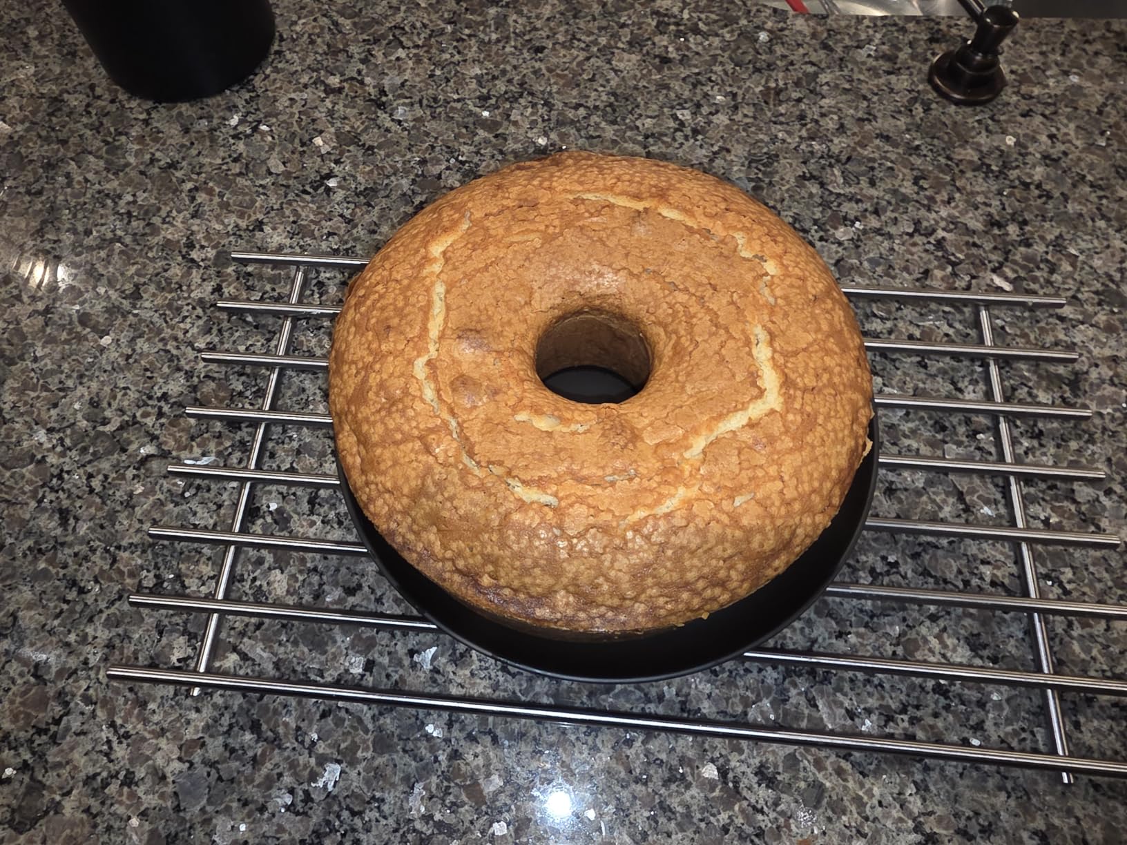 Baking in the American South: 200 Recipes and Their Untold Stories customer photo 1
