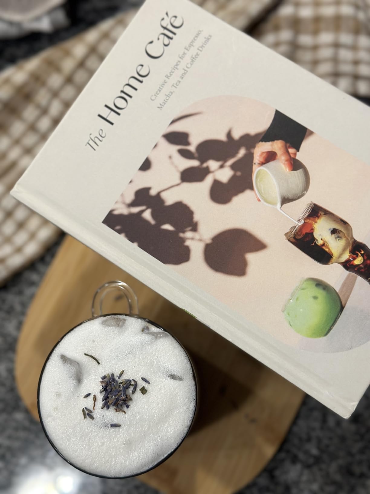 The Home Café: Creative Recipes for Espresso, Matcha, Tea and Coffee Drinks customer photo 2