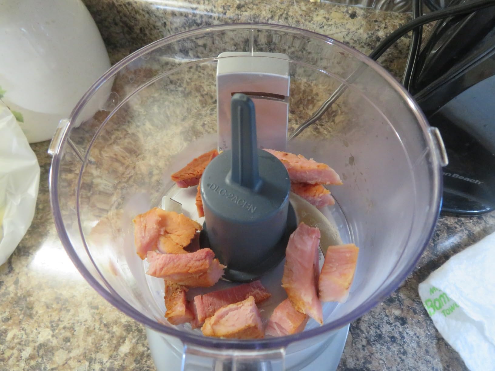 Cuisinart Mini Food Processor, Reversible Blade, 3-Cup Capacity | Mini electric food chopper chops herbs, vegetables & cheese, dishwasher-safe work bowl & lid, DLC-2ABC customer photo 1