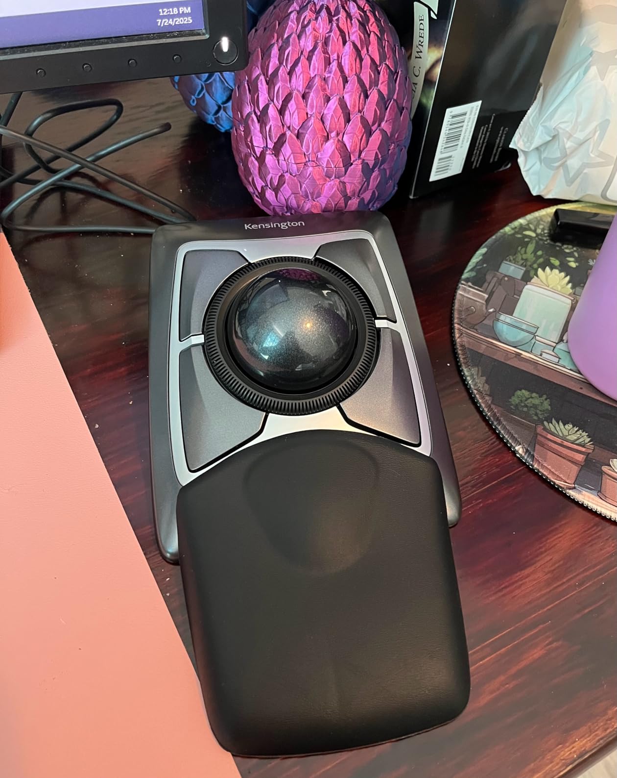 Kensington Expert Trackball Mouse (K64325), Black Silver, 5