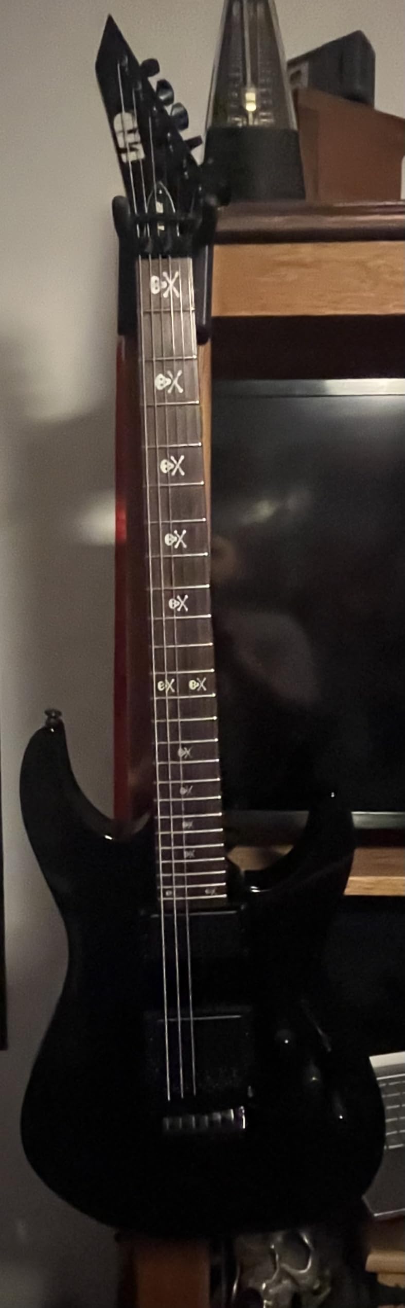 ESP LTD Kirk Hammett KH-202 - Black customer photo 1