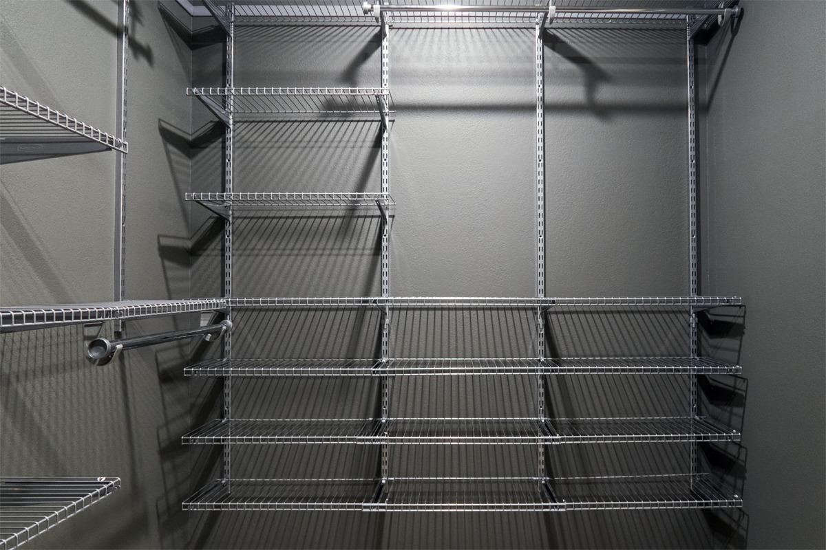 Rubbermaid Configurations Deluxe Custom Closet Kit 4-8 Ft. Adjustable Metal Wire Shelving Titanium Finish Expandable Organization System Hardware Included for Home Closet/Pantry/Laundry/Mudroom customer photo 1