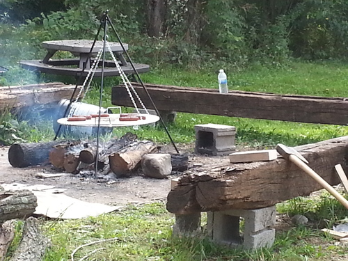 Stansport Heavy-Duty Steel Cooking Tripod (15997) customer photo 1