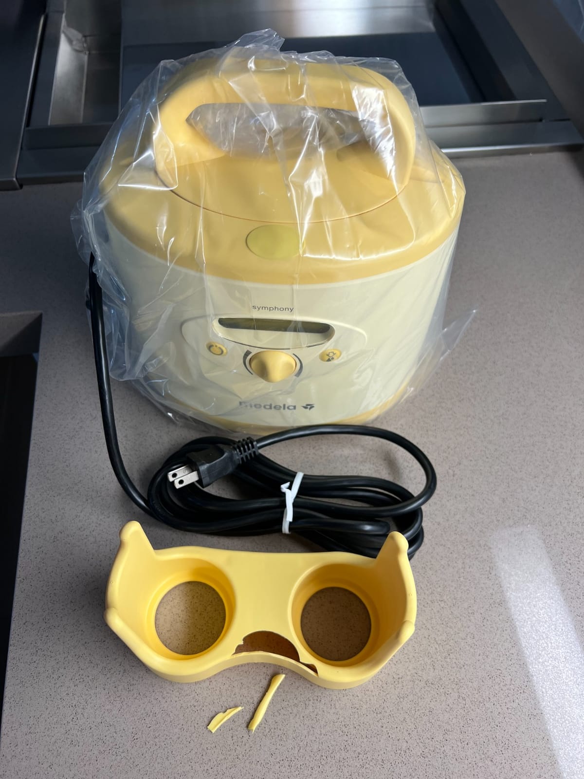 Medela Symphony Breast Pump Hospital Grade Single or Double Electric Pumping Efficient and Comfortable customer photo 2