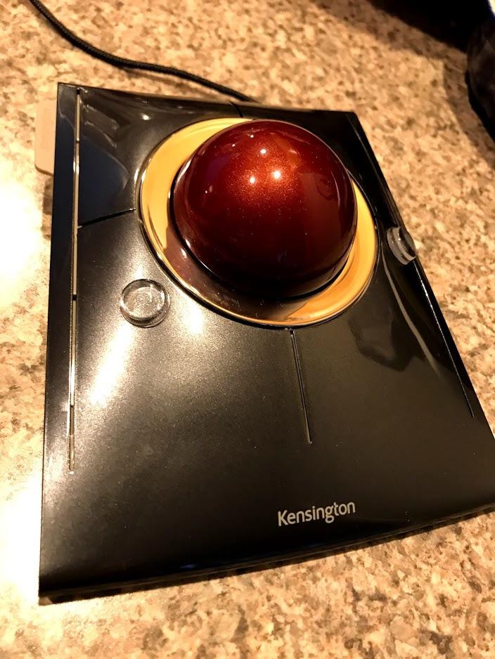 Kensington Wired SlimBlade Trackball Mouse (K72327U), Black | USB wired connection, precise ball control, ergonomic desktop trackball customer photo 1
