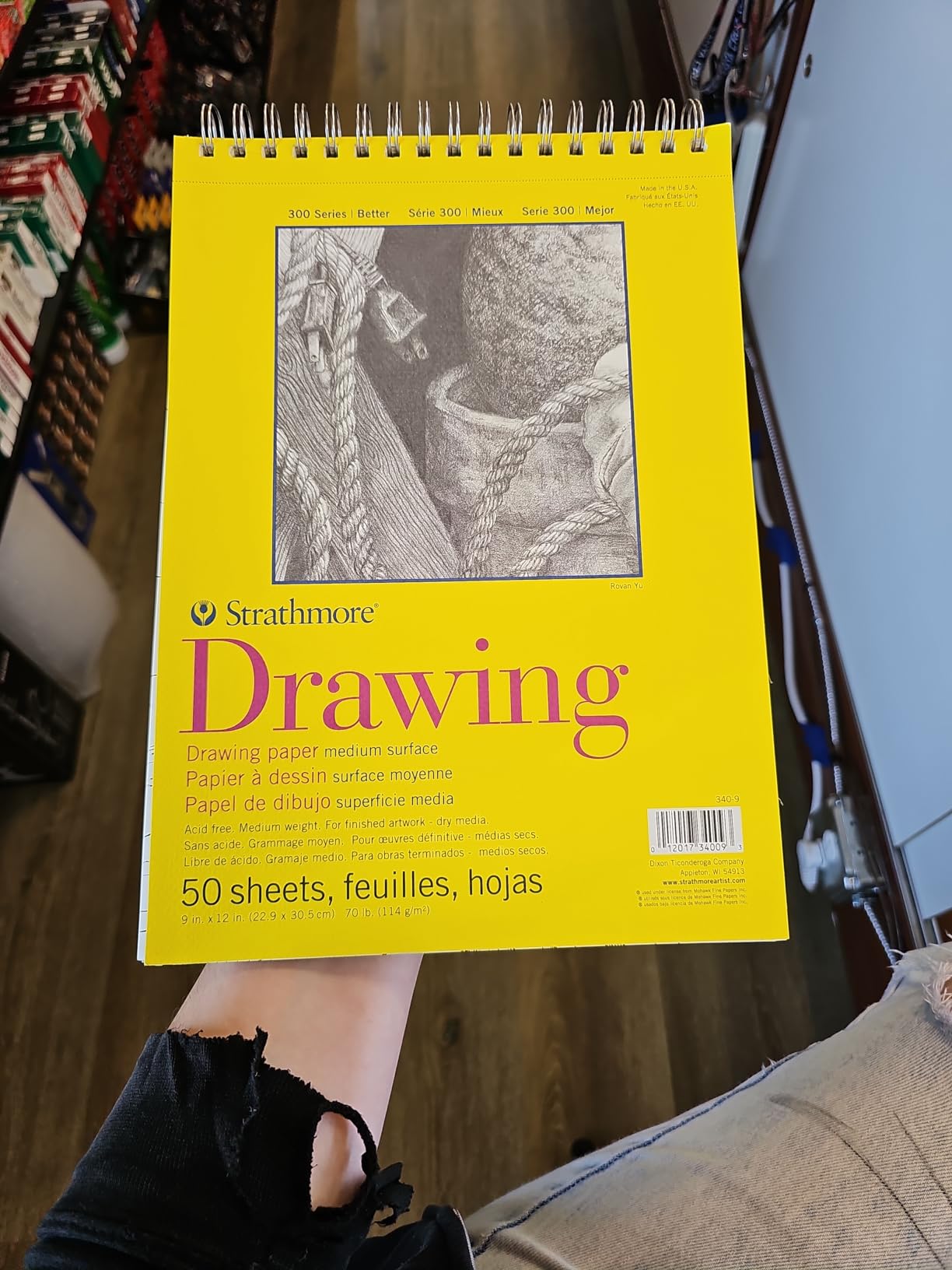 Strathmore 300 Series Wire Bound Drawing Pad, 70 lb. Drawing Paper, 9 X 12 inches, White, 50 Sheets (340-9) customer photo 1