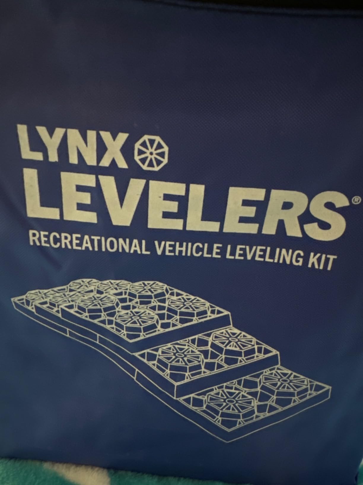 Lynx Levelers 11 Pack Including 1 Lynx Cap Level Top for RV/Trailer/Motorhome/Vanlife Interlocking Leveling Blocks with Storage Bag for Most Leveling and Stabilizing Functions. 00015, Made in USA. customer photo 2