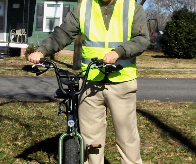 Neiko High Visibility Safety Vest, ANSI Class 2, No Pocket customer photo 1