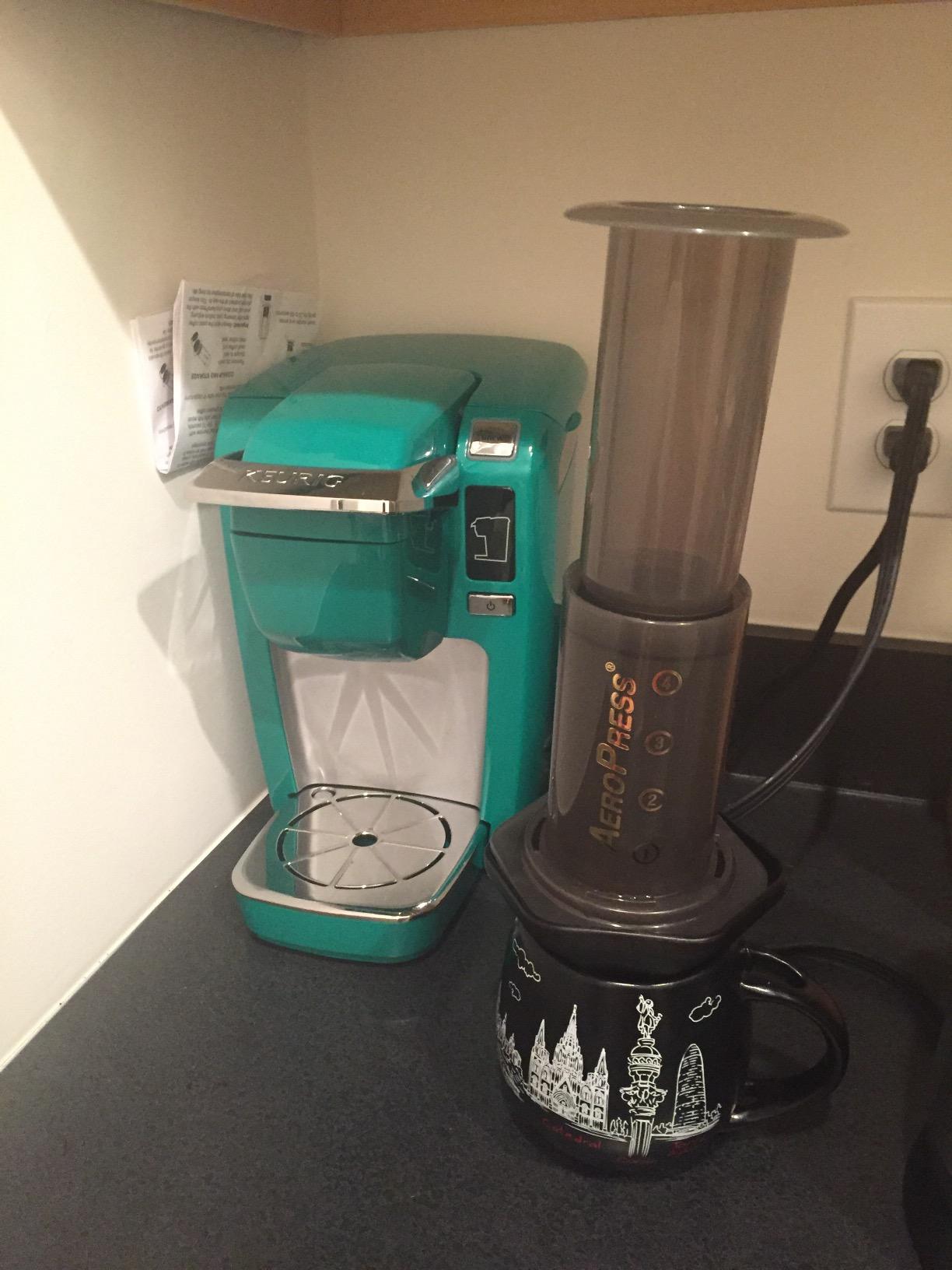 AeroPress Original Coffee Press, French Press, Pour-Over & Espresso Style | All-in-One Manual Coffee Maker, 2-Minute Brew, Less Bitterness, More Flavor, Portable, Travel & Camping customer photo 1