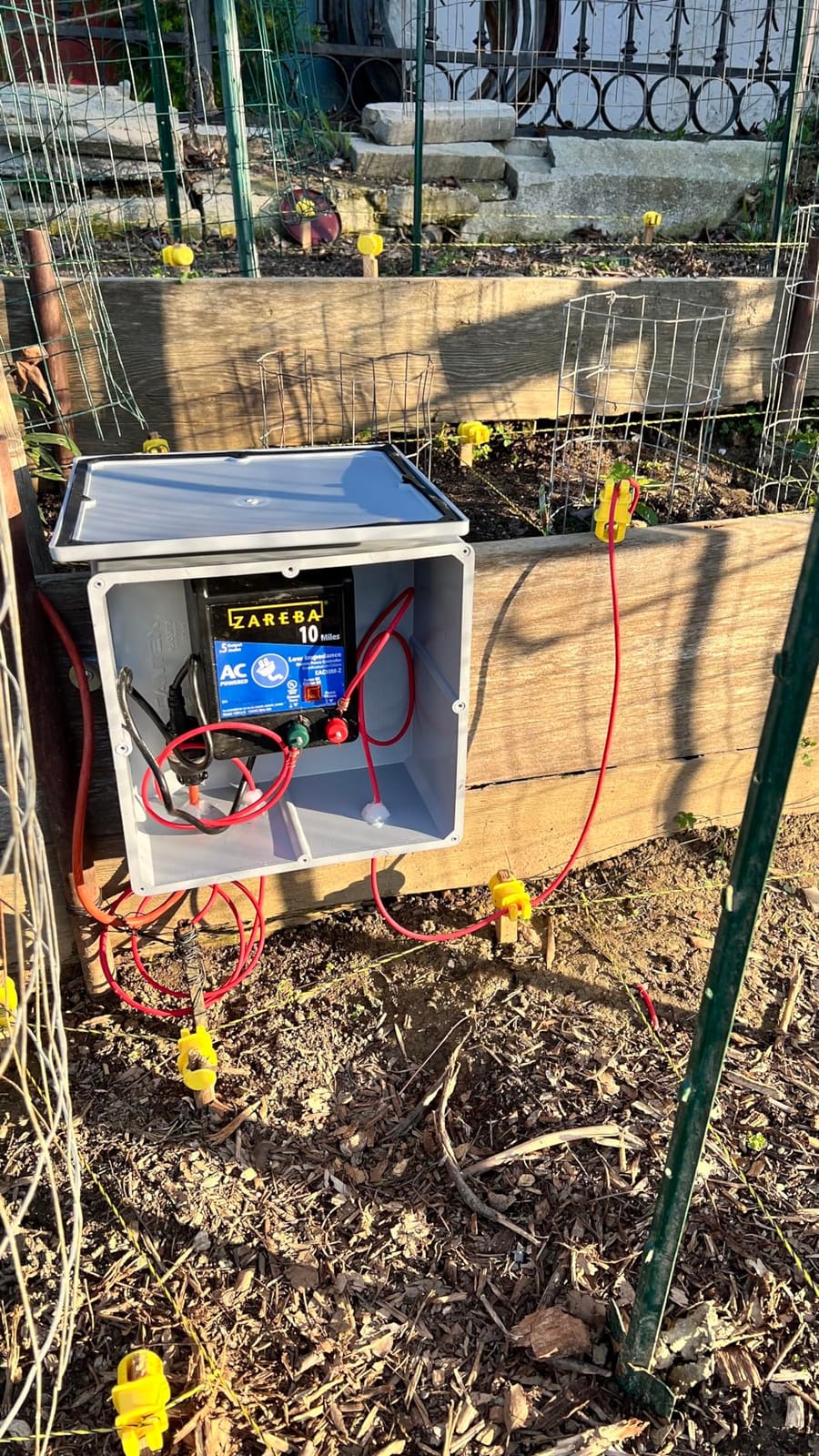 Zareba 10 Mile AC Powered Low Impedance Fence Charger, 0.5 Joule Output | Plug-In Electric Fence Energizer for Cattle, Horses, Pigs, Goats, Livestock, Temporary Cattle Fence Charger, EAC10M-Z customer photo 2