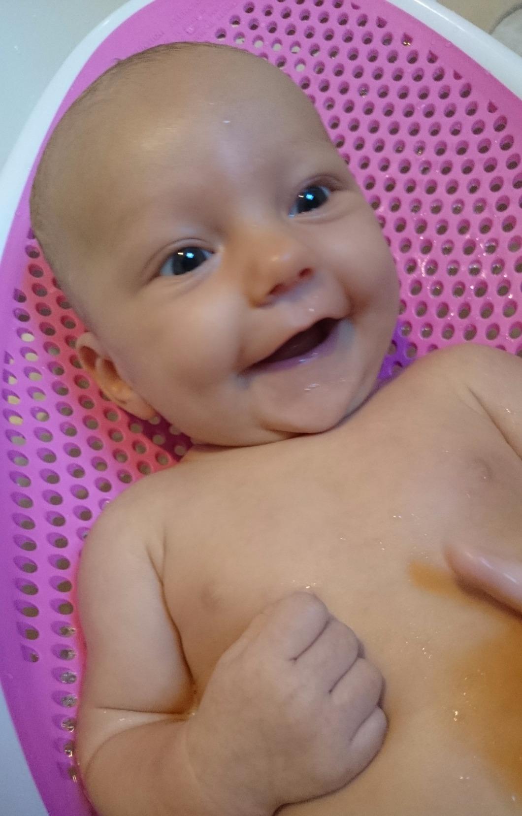 Angelcare Baby Bath Support (Aqua) | Ideal for Babies Less Than 6 Months Old customer photo 1