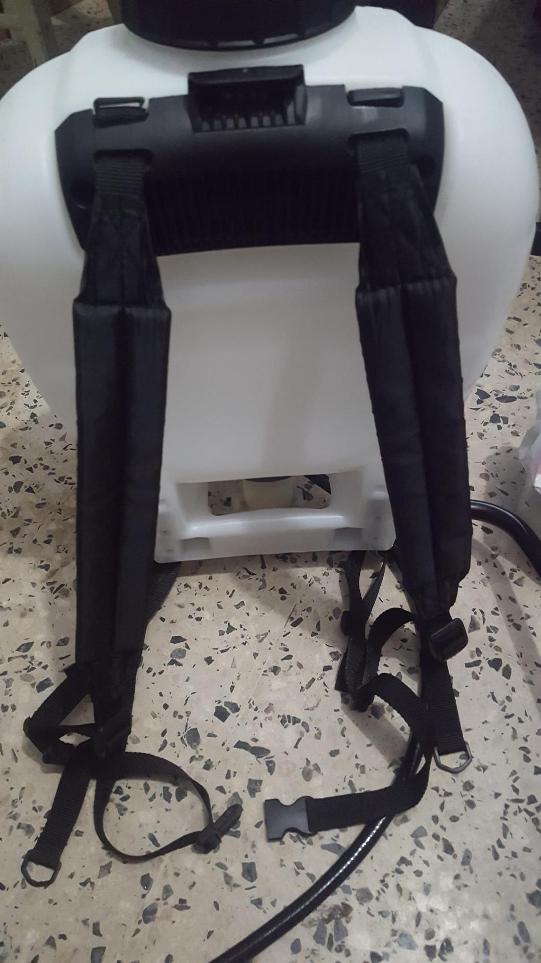 Roundup 190314 Backpack Sprayer for Fertilizers, Herbicides, Weed Killers & Insecticides, 4 Gallon customer photo 1