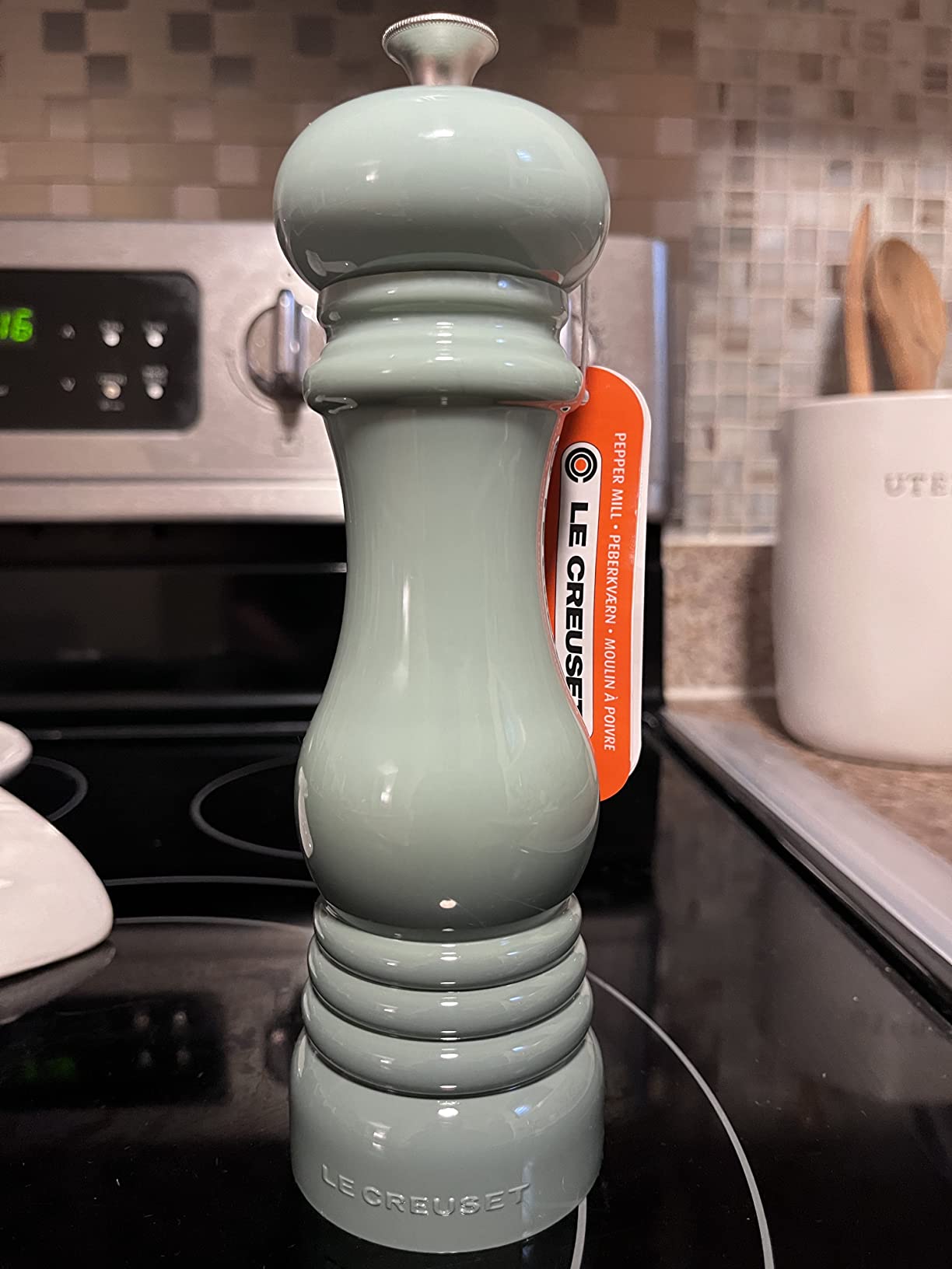 Le Creuset Pepper Mill, 8