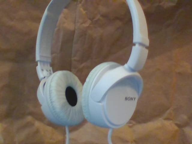 Sony ZX Series Wired On-Ear Headphones, White MDR-ZX110 customer photo 1