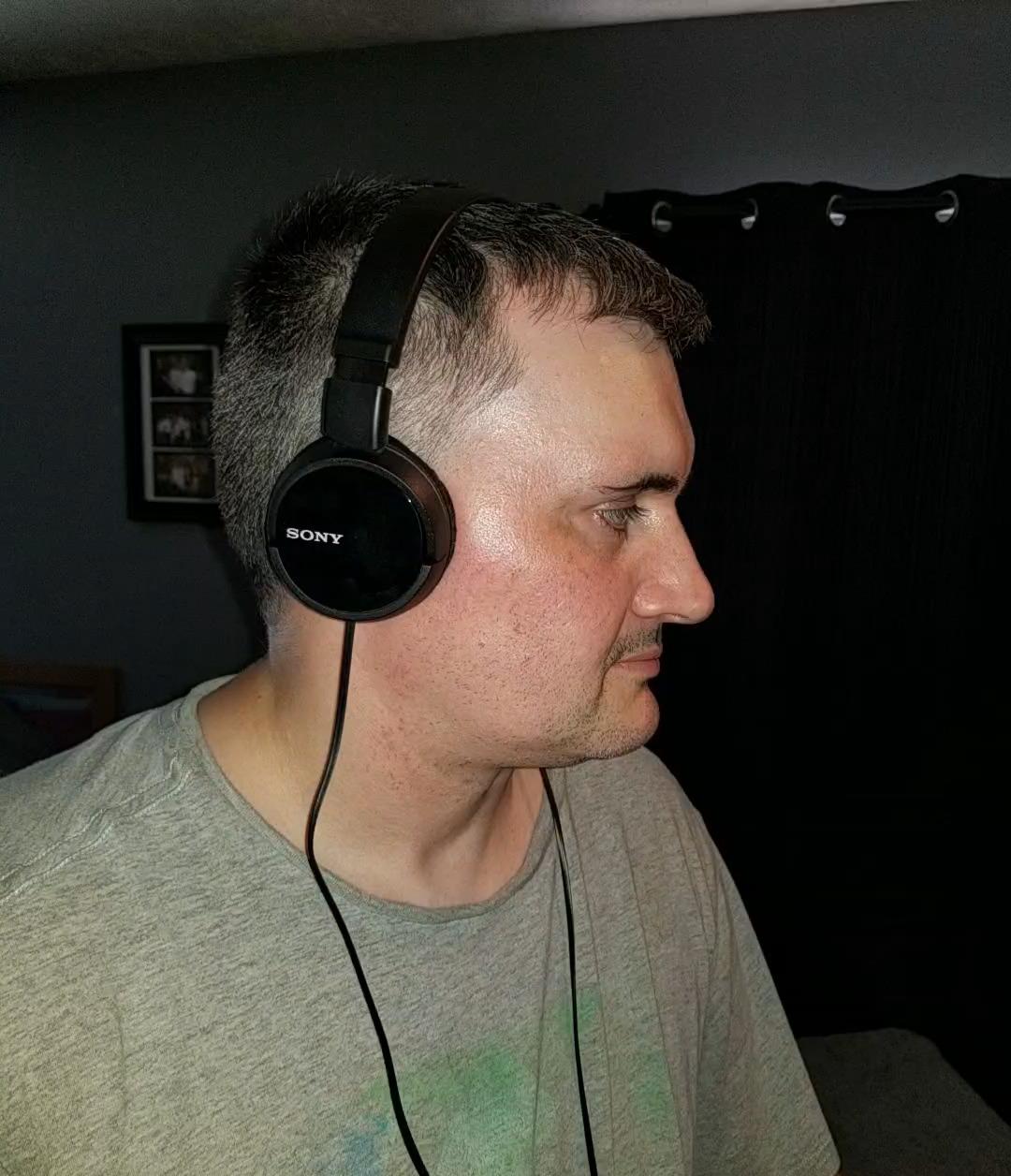 Sony ZX Series Wired On-Ear Headphones, White MDR-ZX110 customer photo 2