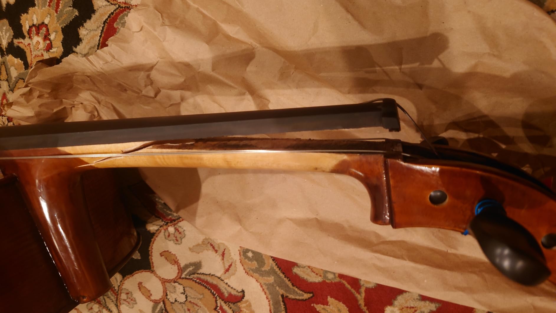Cremona SC-500 Premier Artist Cello Outfit - 4/4 Size - Hand-Carved Spruce & Maple, Flamed Maple Back, Aubert Bridge, Anton Breton Strings, Brazilwood Bow, Padded Bag customer photo 2